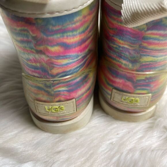 UGG Big Kids Classic Clear Mini Pixelate Boot Multi marble Color Boot girl SZ4.5 - Picture 7 of 9